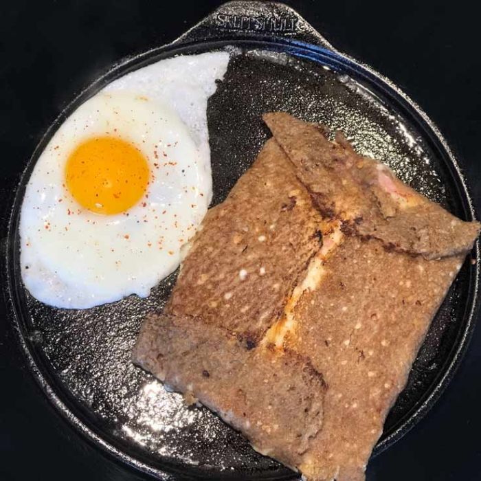 Poele crepe en fonte Skeppshult - Poignée hêtre