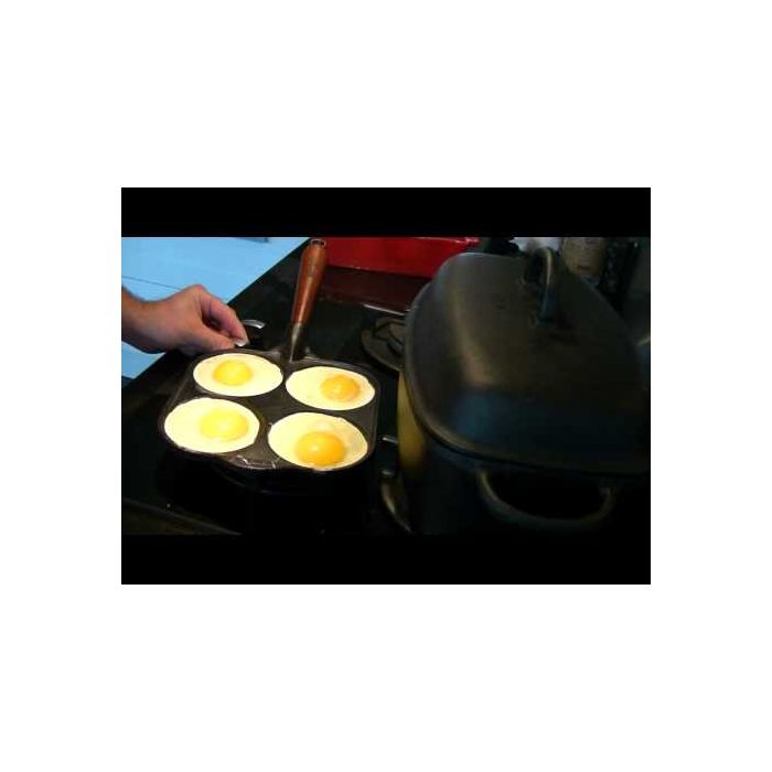 Poêle blinis en fonte 4 moules