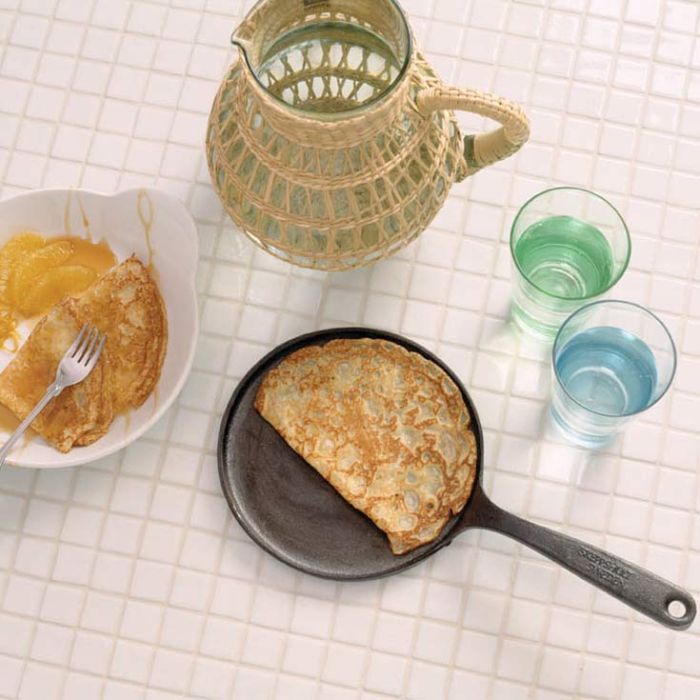 Poêle mini crêpe 17 cm avec manchon de protection