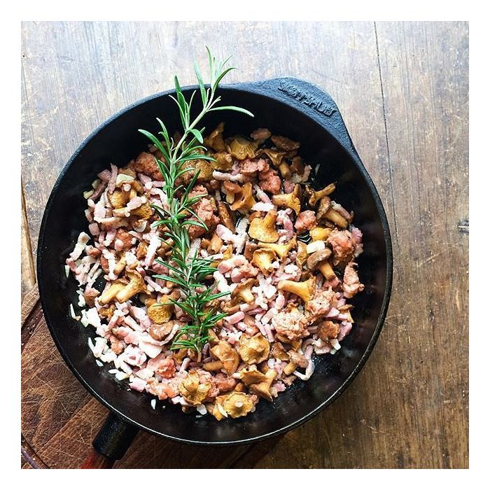 Poele wok en fonte Ø 30 cm - Poignée hêtre