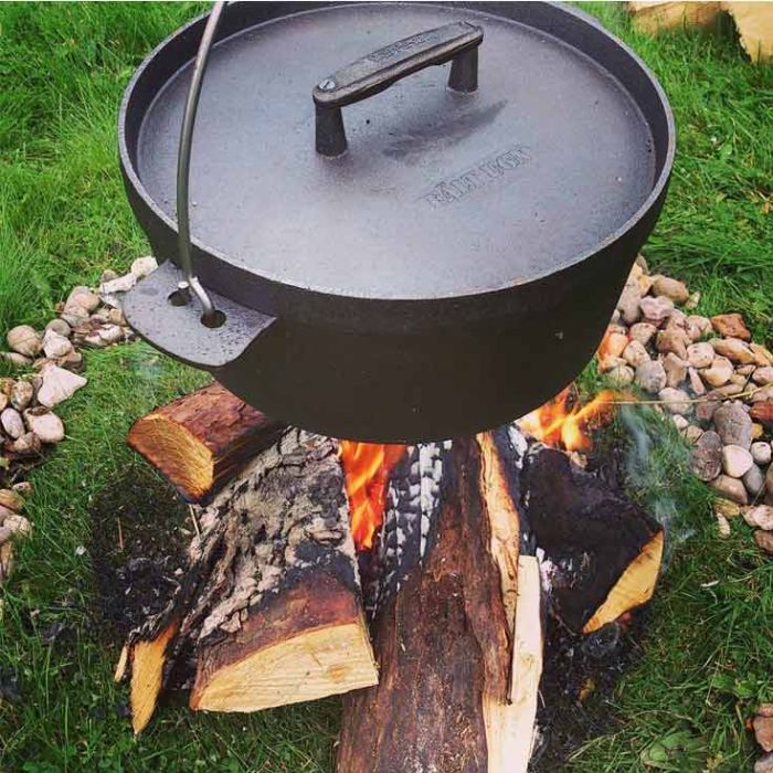 Cocotte en fonte 12 l d'occasion - Arts de la table