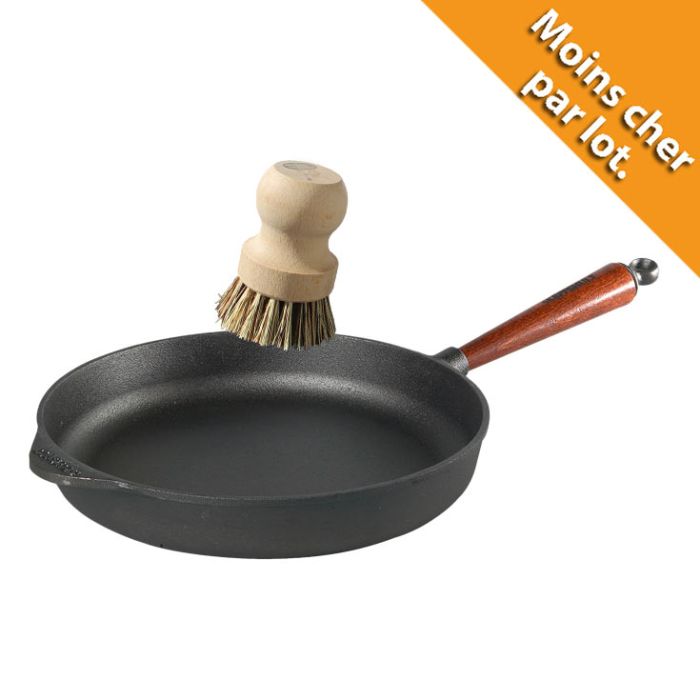 Poele sauteuse fonte Ø 28 cm - Poignée hêtre + Brosse de nettoyage main product photo
